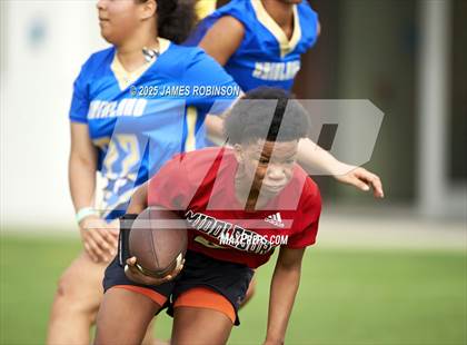 Thumbnail 2 in Middleburg vs Mainland (Jaguars Preseason Classic) photogallery.