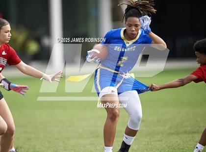 Thumbnail 3 in Middleburg vs Mainland (Jaguars Preseason Classic) photogallery.