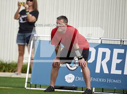 Thumbnail 1 in Middleburg vs Mainland (Jaguars Preseason Classic) photogallery.
