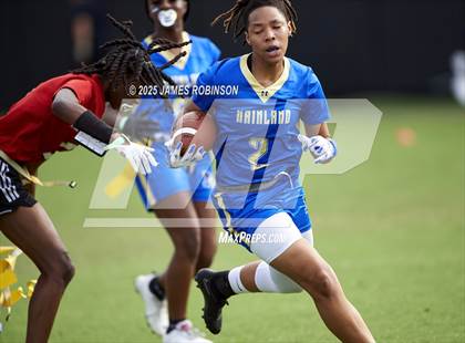 Thumbnail 2 in Middleburg vs Mainland (Jaguars Preseason Classic) photogallery.