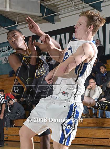 Thumbnail 3 in Edison vs. Rocklin (Adidas Challenge) photogallery.