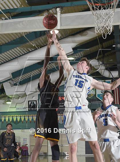 Thumbnail 2 in Edison vs. Rocklin (Adidas Challenge) photogallery.
