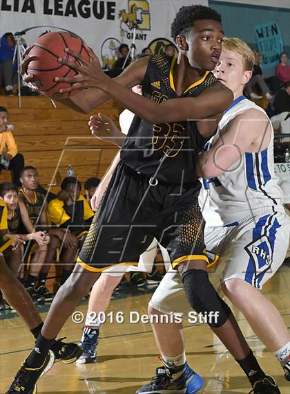 Thumbnail 3 in Edison vs. Rocklin (Adidas Challenge) photogallery.