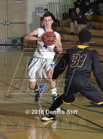 Thumbnail 2 in Edison vs. Rocklin (Adidas Challenge) photogallery.