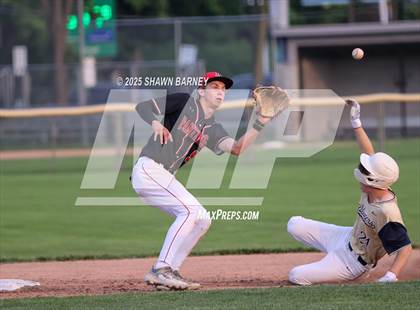 Thumbnail 2 in University vs. Park Tudor IHSAA Class 2A S42 Sectionals Championship photogallery.