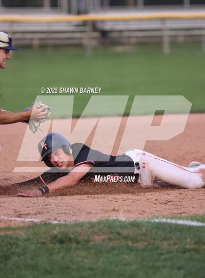 Thumbnail 2 in University vs. Park Tudor IHSAA Class 2A S42 Sectionals Championship photogallery.