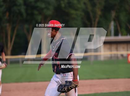 Thumbnail 1 in University vs. Park Tudor IHSAA Class 2A S42 Sectionals Championship photogallery.