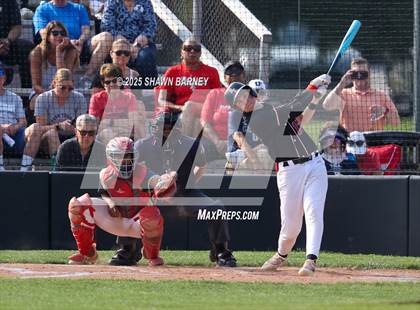Thumbnail 2 in University vs. Park Tudor IHSAA Class 2A S42 Sectionals Championship photogallery.