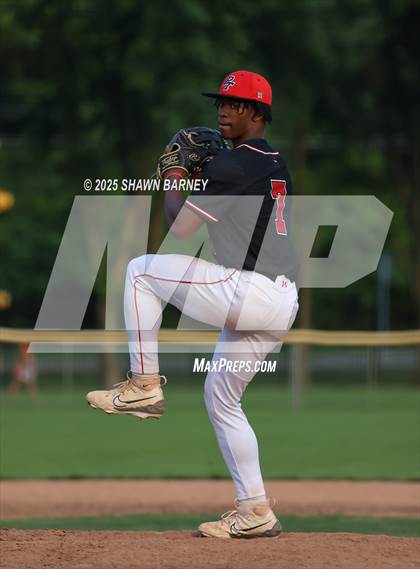 Thumbnail 2 in University vs. Park Tudor IHSAA Class 2A S42 Sectionals Championship photogallery.