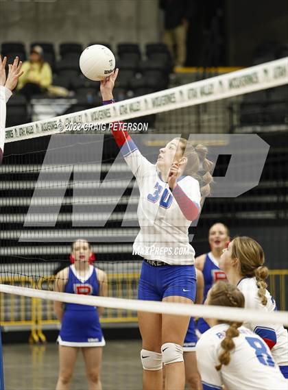 Thumbnail 1 in Richfield vs. Morgan (UHSAA 3A Final) photogallery.