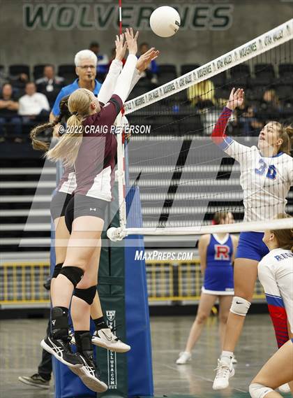 Thumbnail 3 in Richfield vs. Morgan (UHSAA 3A Final) photogallery.