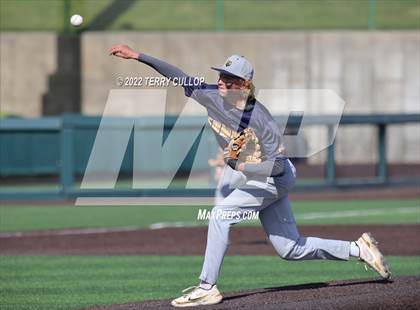 Thumbnail 2 in Summit Academy vs. Canyon View (UHSAA 3A Quarterfinal) photogallery.
