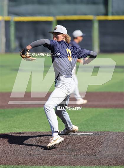 Thumbnail 3 in Summit Academy vs. Canyon View (UHSAA 3A Quarterfinal) photogallery.