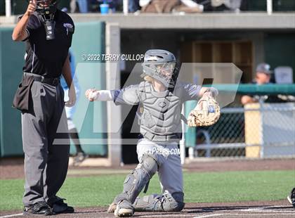 Thumbnail 2 in Summit Academy vs. Canyon View (UHSAA 3A Quarterfinal) photogallery.