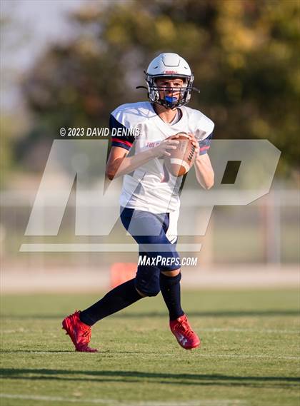 Thumbnail 3 in Tulare Western @ Bakersfield Christian photogallery.