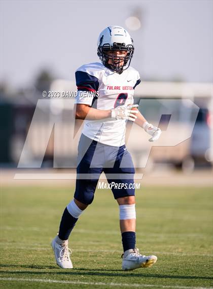Thumbnail 3 in Tulare Western @ Bakersfield Christian photogallery.