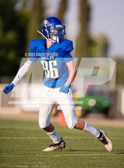 Thumbnail 3 in Tulare Western @ Bakersfield Christian photogallery.