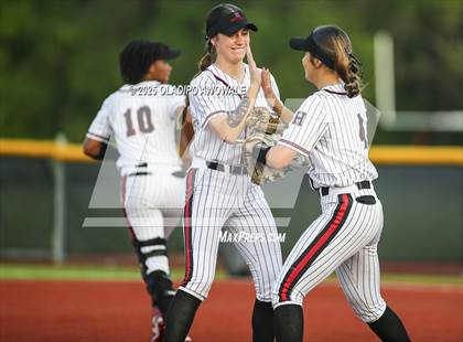 Thumbnail 1 in Rockwall-Heath @ Wylie (UIL 6A Softball Bi-District Playoffs) photogallery.