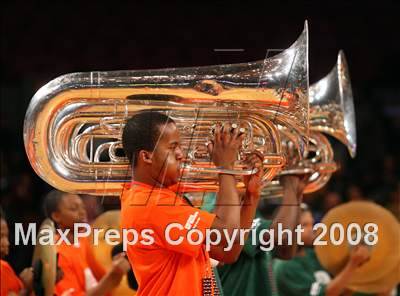 Thumbnail 3 in St. Raymond vs. St. Patrick (Nike Super 6 @ the Garden) photogallery.