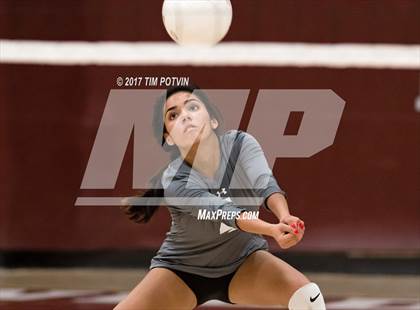 Thumbnail 3 in Paloma Valley vs La Sierra photogallery.