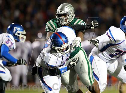Thumbnail 3 in De La Salle vs. Folsom (CIF NorCal Regional Open Division Final) photogallery.