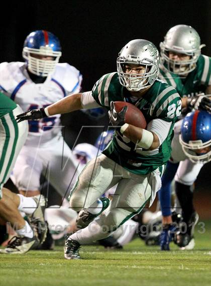 Thumbnail 3 in De La Salle vs. Folsom (CIF NorCal Regional Open Division Final) photogallery.