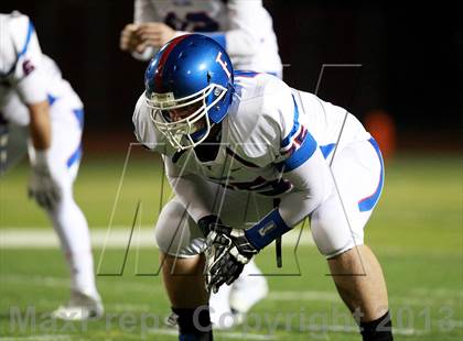 Thumbnail 2 in De La Salle vs. Folsom (CIF NorCal Regional Open Division Final) photogallery.