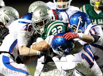 Thumbnail 3 in De La Salle vs. Folsom (CIF NorCal Regional Open Division Final) photogallery.