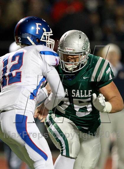 Thumbnail 3 in De La Salle vs. Folsom (CIF NorCal Regional Open Division Final) photogallery.