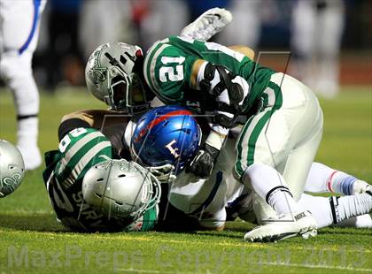 Thumbnail 1 in De La Salle vs. Folsom (CIF NorCal Regional Open Division Final) photogallery.