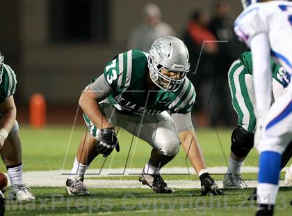 Thumbnail 1 in De La Salle vs. Folsom (CIF NorCal Regional Open Division Final) photogallery.