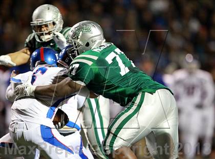 Thumbnail 1 in De La Salle vs. Folsom (CIF NorCal Regional Open Division Final) photogallery.