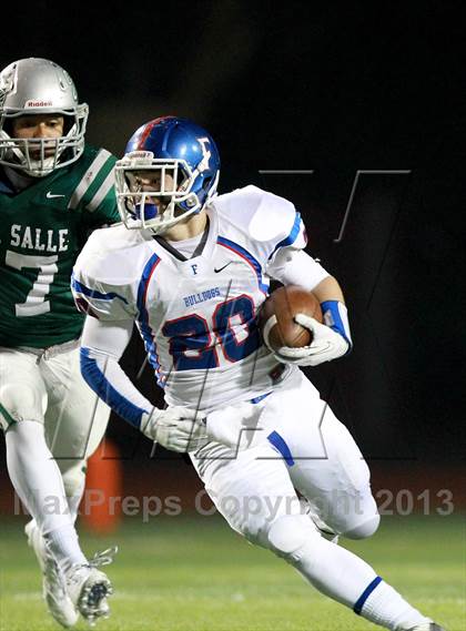 Thumbnail 3 in De La Salle vs. Folsom (CIF NorCal Regional Open Division Final) photogallery.