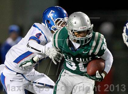 Thumbnail 2 in De La Salle vs. Folsom (CIF NorCal Regional Open Division Final) photogallery.