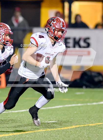 Thumbnail 3 in Antelope vs Del Oro (CIF SJS D2 Semifinal) photogallery.