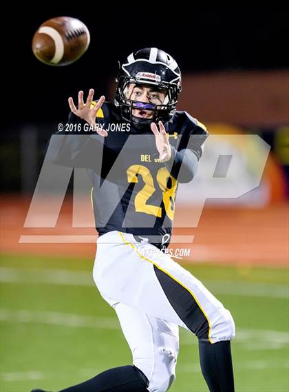 Thumbnail 3 in Antelope vs Del Oro (CIF SJS D2 Semifinal) photogallery.