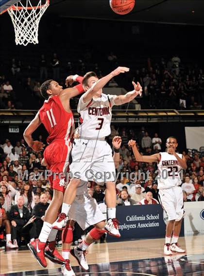 Thumbnail 3 in Mater Dei @ Centennial (CIF SS D1AA Playoffs) photogallery.