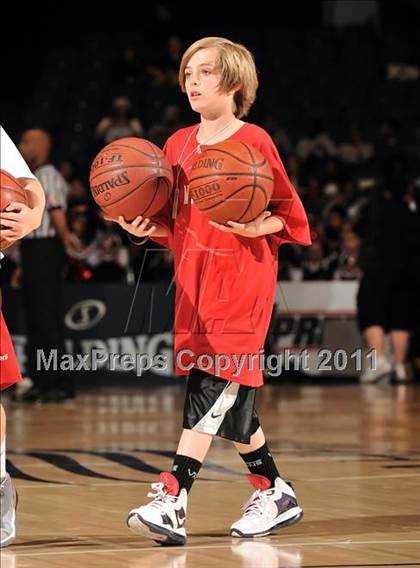 Thumbnail 1 in Mater Dei @ Centennial (CIF SS D1AA Playoffs) photogallery.