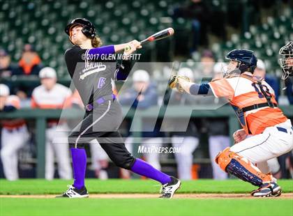 Thumbnail 3 in Puyallup vs. Eastside Catholic photogallery.