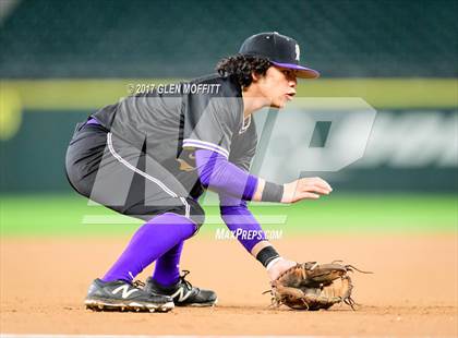 Thumbnail 2 in Puyallup vs. Eastside Catholic photogallery.