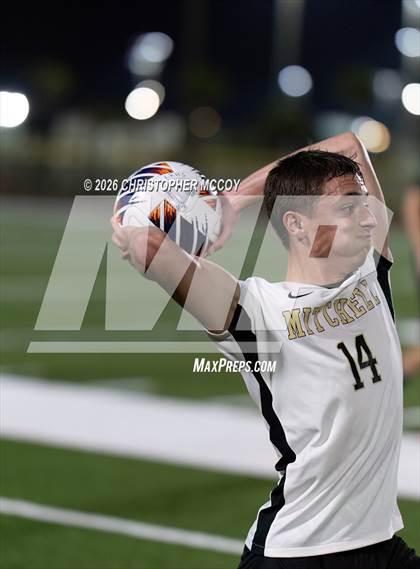 Thumbnail 2 in Mitchell vs. Lakewood Ranch (FHSAA 6A Regional Final) photogallery.
