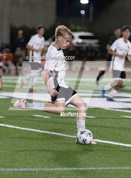 Thumbnail 1 in Mitchell vs. Lakewood Ranch (FHSAA 6A Regional Final) photogallery.