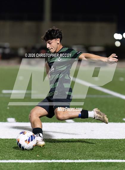 Thumbnail 3 in Mitchell vs. Lakewood Ranch (FHSAA 6A Regional Final) photogallery.