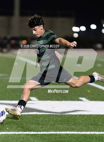 Thumbnail 1 in Mitchell vs. Lakewood Ranch (FHSAA 6A Regional Final) photogallery.