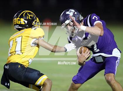 Thumbnail 1 in Rosebud-Lott @ Thrall photogallery.