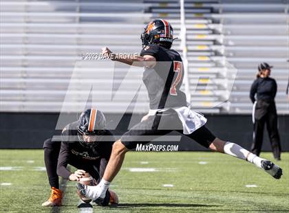 Thumbnail 2 in Altamont vs Monticello (UHSAA 8-player Semifinal) photogallery.