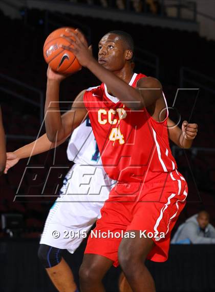 Thumbnail 2 in Cathedral Catholic vs. Juan Diego Catholic (Tarkanian Classic) photogallery.