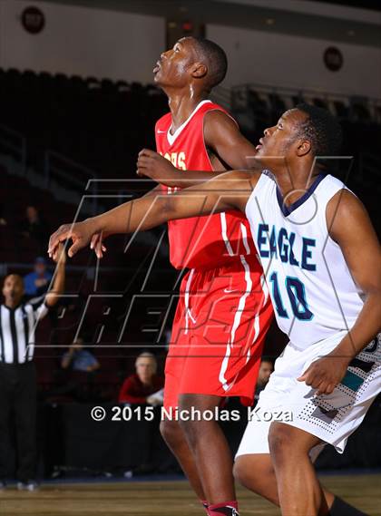 Thumbnail 3 in Cathedral Catholic vs. Juan Diego Catholic (Tarkanian Classic) photogallery.