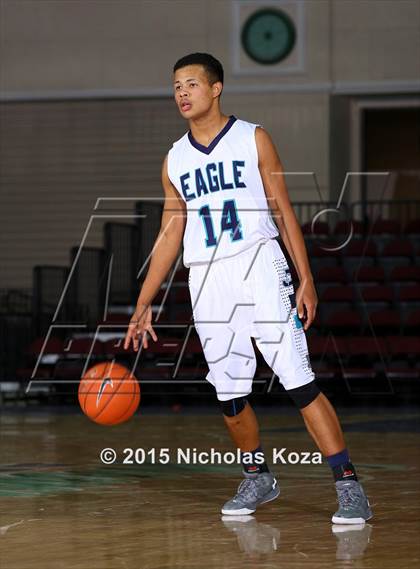 Thumbnail 2 in Cathedral Catholic vs. Juan Diego Catholic (Tarkanian Classic) photogallery.