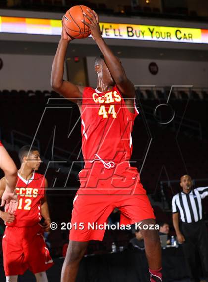 Thumbnail 3 in Cathedral Catholic vs. Juan Diego Catholic (Tarkanian Classic) photogallery.